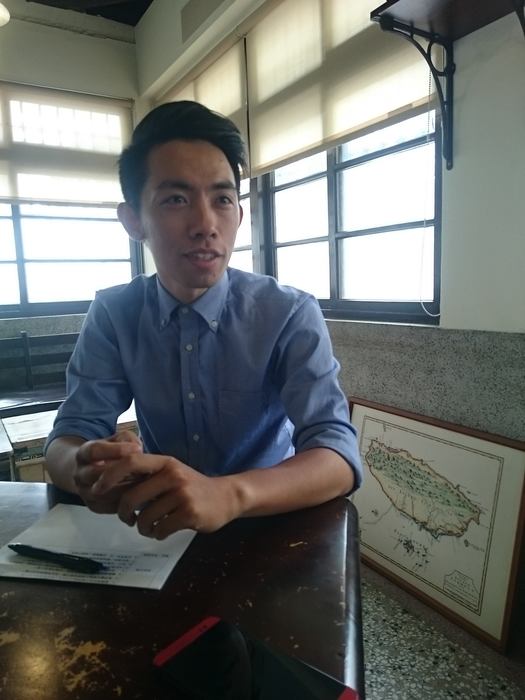 簡立陽分享保險業從業心路歷程（學生記者楊家華攝）圖片