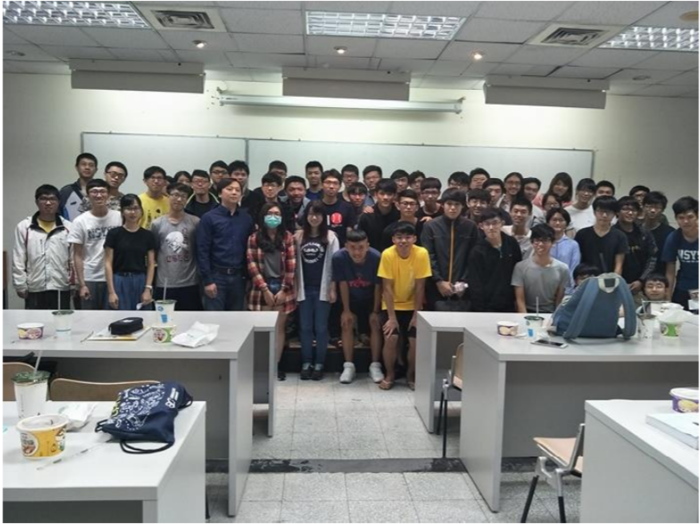 蔡宗志回母校　分享專案人生（中山大學資工系　提供）圖片