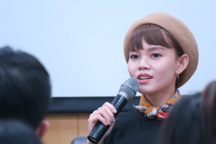 李劭婕回母校跟學弟妹分享自己踏入職場的心路歷程。圖片
