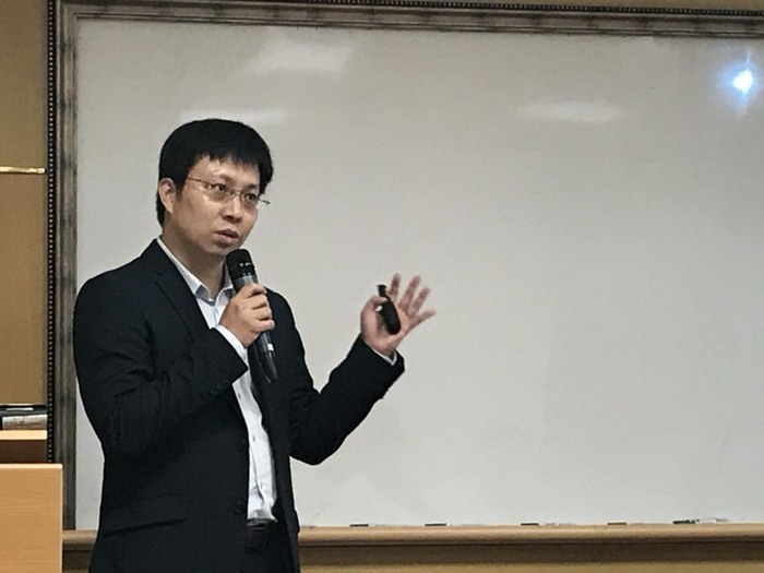蔡政良受邀返回母校演講。（圖／陳易伯攝）圖片
