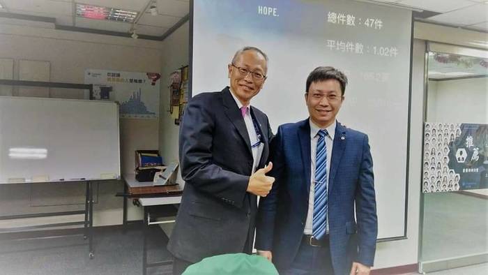 蔡政良（圖右）現為保德信晉階高級壽險顧問。（圖／蔡政良提供）圖片