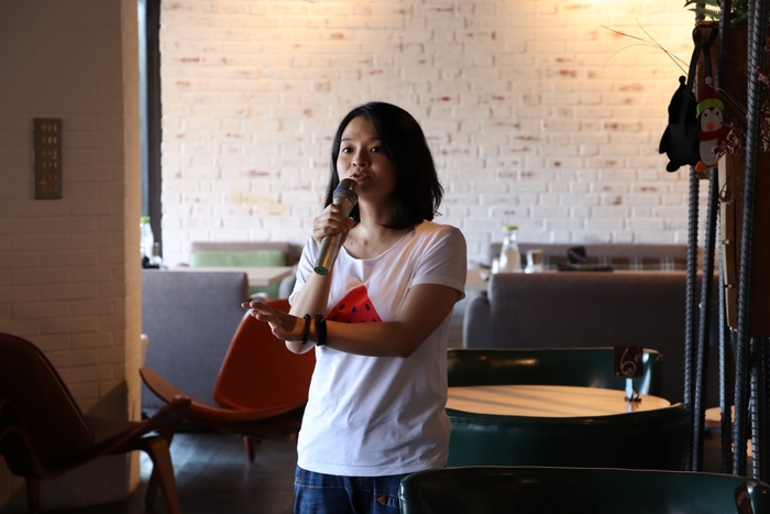 非金融科系出身  黃舒屏於工作中活用自身專業（中山大學外文系  提供）圖片