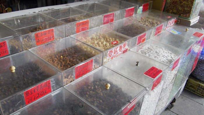 瓜子零嘴不可少 揚眉兔氣好運到圖片