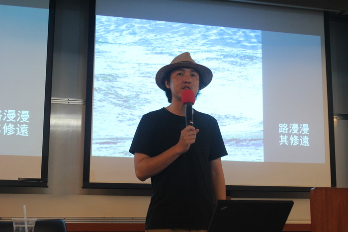 木子鵬表示人生與創業都是「路漫漫其修遠」。（圖／施孟廷攝）圖片