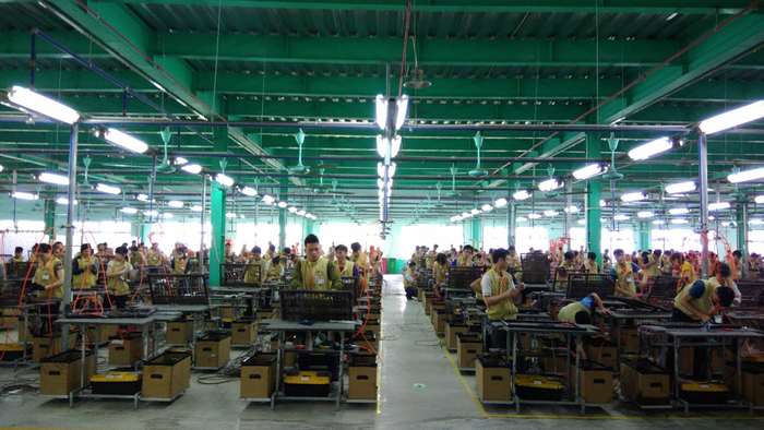 基舜興工廠編工的工作狀況（陳靜瑩　提供）圖片