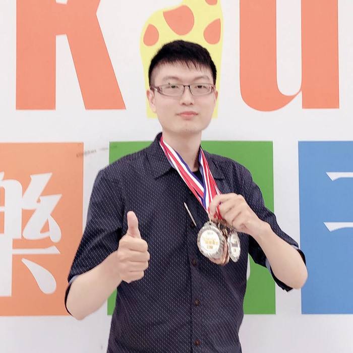 羅文佑曾是桌遊選手　現在則多為桌遊比賽主辦人（羅文佑　提供）圖片