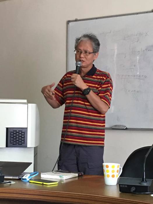 陳信行教授於中山社會所演講實況（社會所助理教授　邱花妹提供）圖片