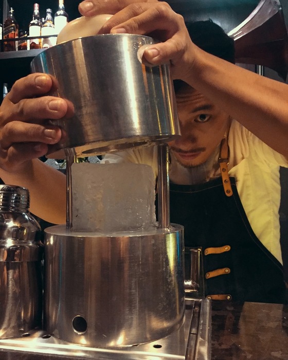 餐廳與酒館吧台的落差 成了孫培硯脫離餐廳的契機（孫培硯　提供）圖片