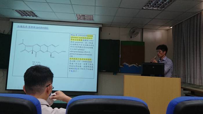 鄭銘仁講座現場（諶彥汝  攝）圖片
