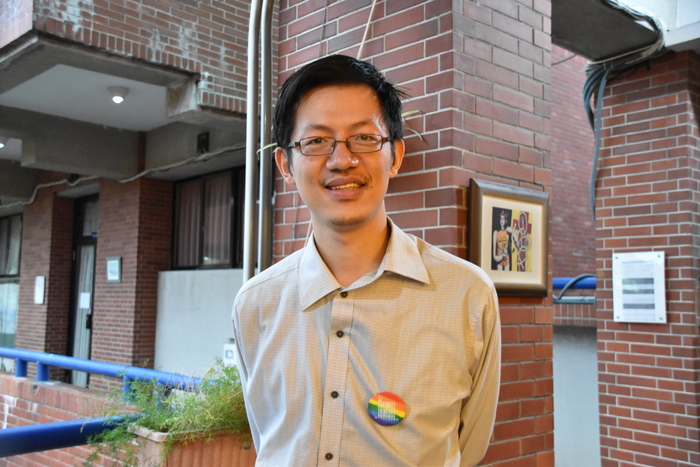 書本的助產師　出版社編輯黃上銓（學生記者林彤　攝）圖片