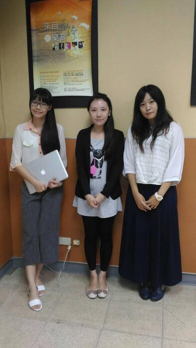 講者魏利如（左）、田雅欣（中）、鄭辰惠（右）合影。（圖／國立中山大學音樂系提供）圖片